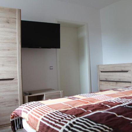 Aparts Oberhausen Oberhausen  Ngoại thất bức ảnh
