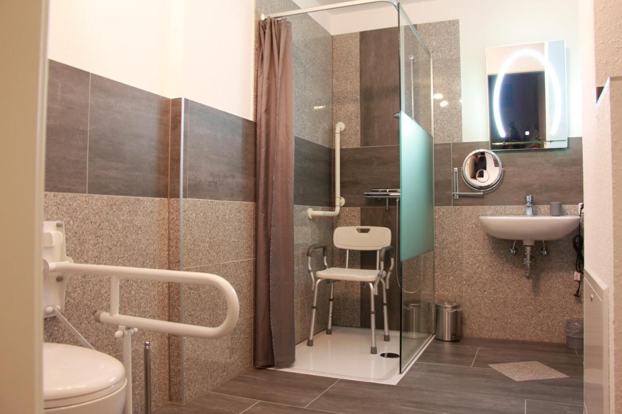Aparts Oberhausen Oberhausen  Ngoại thất bức ảnh